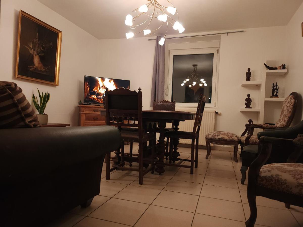200 M Centre Maison Mitoyenne Avec Place De Parking Gratuite Apartment Epinal